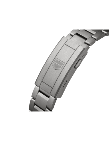 TAG HEUER AQUARACER PROFESSIONAL 200...