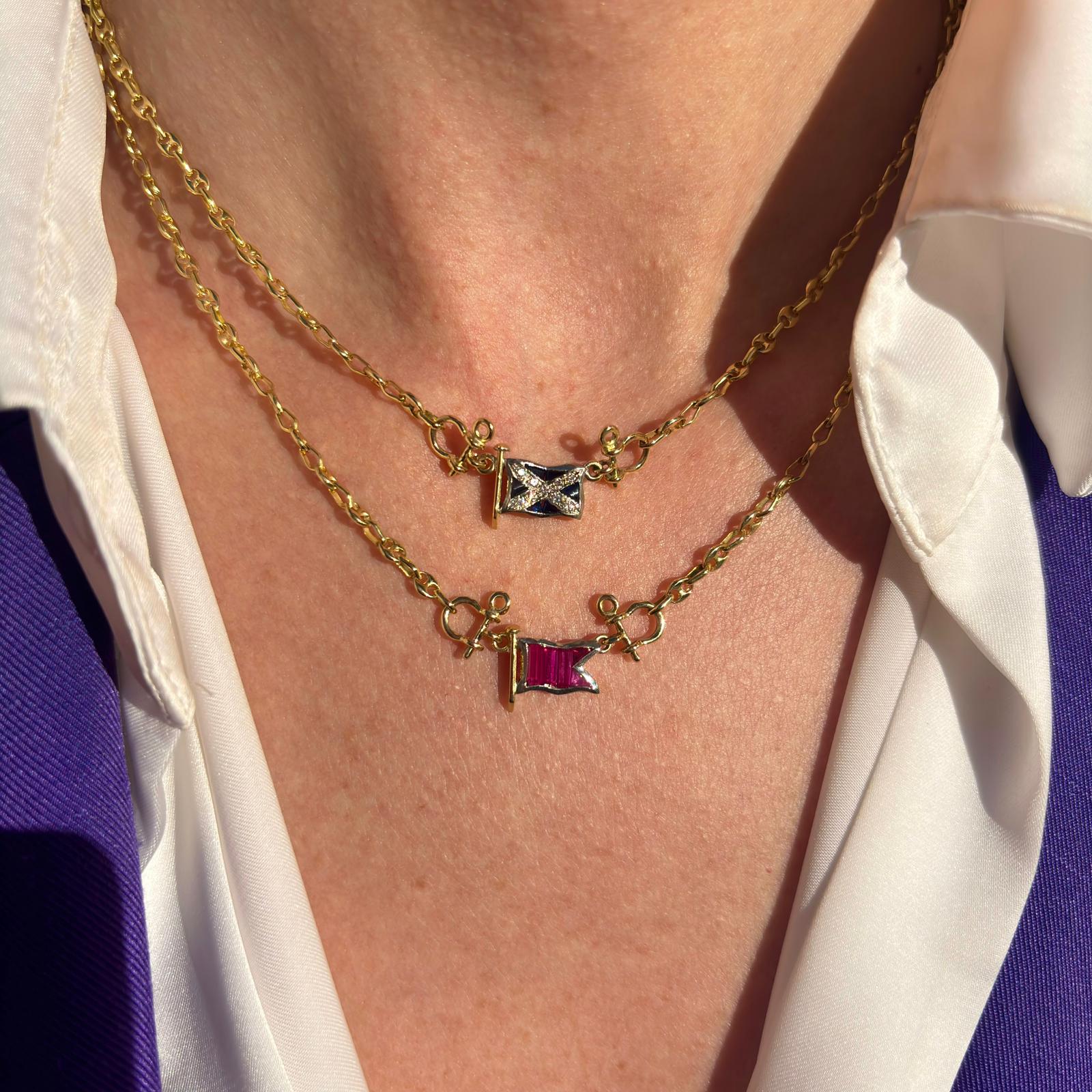 Banderas náuticas en joyería